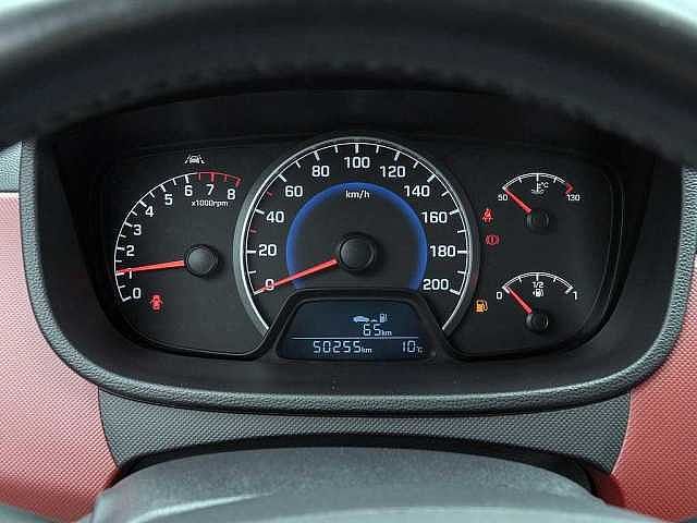 Hyundai i10 KLIMA PDC SITZHEIZUNG NAVIGATION