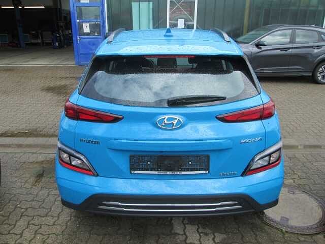 Hyundai KONA Elektro 2WD 39,2 kwh Android Apple Car