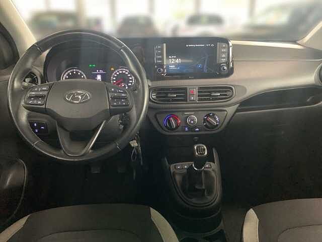 Hyundai i10 Intro Edition 1.0 EU6d-T Navi Apple CarPlay Android Auto DAB SHZ LenkradHZG Spur