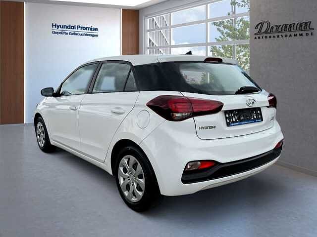 Hyundai i20 1.2B 67PS M/T Select Klima