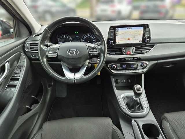 Hyundai i30cw YES! 1.4 Navi Apple CarPlay Android Auto Mehrzonenklima DAB SHZ LenkradHZG