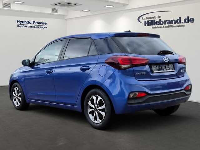 Hyundai i20 YES! 1.2 EU6d-T Apple CarPlay Android Auto DAB SHZ LenkradHZG Spurhalteass. Alar