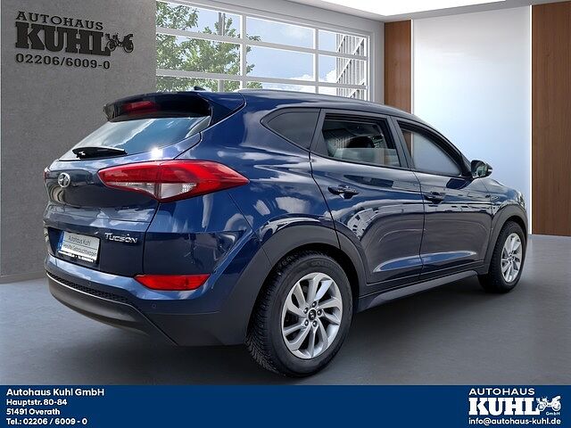 Hyundai TUCSON 1.6 Sport Navi Tiefer Spur - AHK 1400 kg