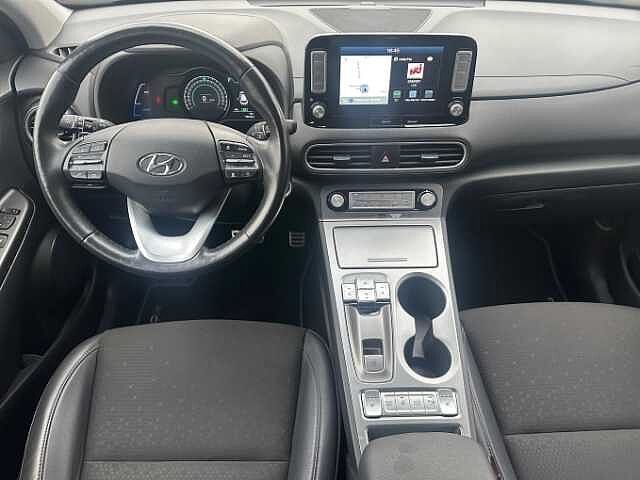 Hyundai KONA Style Elektro 2WD +NAVI+KLIMA+RFK+PDC+DAB+CARPLAY+UVM+