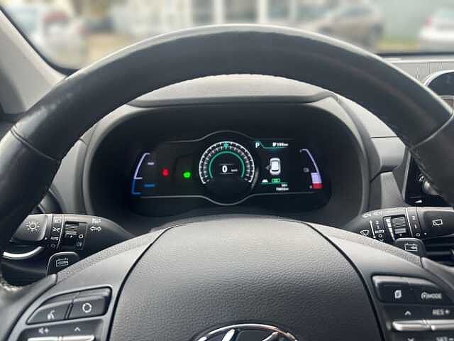 Hyundai KONA Style Elektro 2WD +NAVI+KLIMA+RFK+PDC+DAB+CARPLAY+UVM+