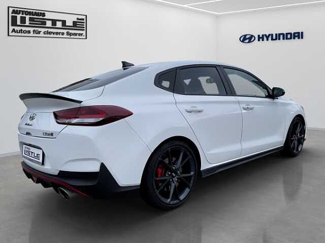 Hyundai i30 Fastback N Fastback N Performance 2.0 T-GDI EU6d Navi,Sportschalensitze,WKR