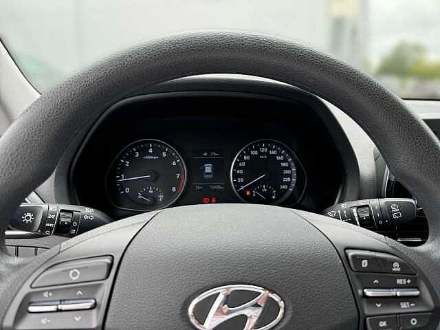 Hyundai i30 1.4 100PS Schaltung