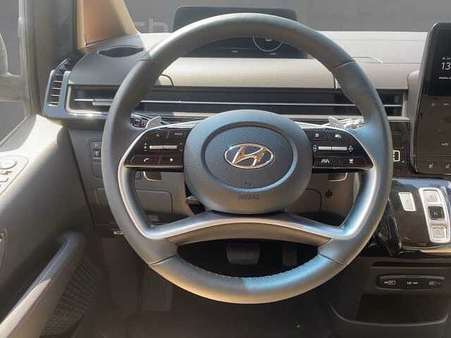 Hyundai Staria 9-Sitzer 2,2 CRDi 8A/T 2WD (177 PS)