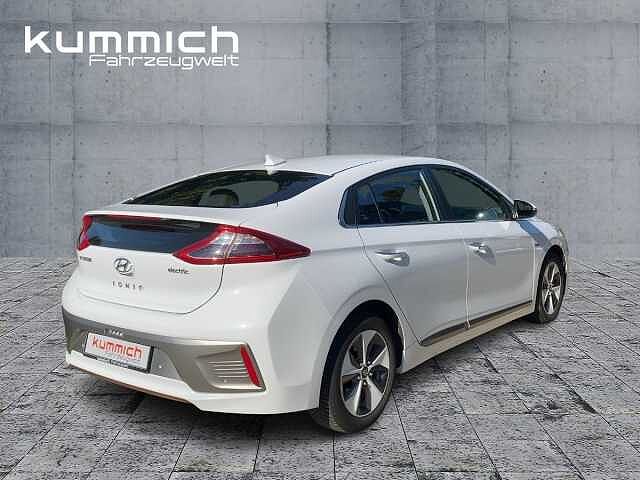 Hyundai IONIQ EV PREM 28KWH STYLE