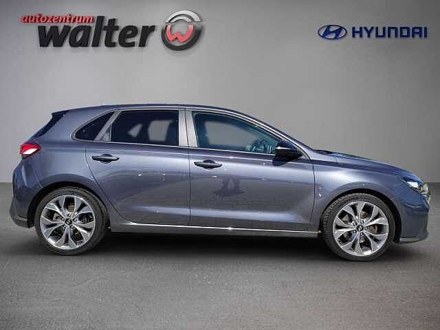 Hyundai i30 N N Line 1,4l Navigation, Rückfahrkamera, Sitzheizung, LED, Apple CarPlay