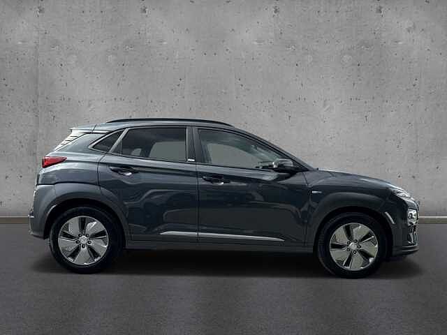 Hyundai KONA Elektro MJ20 100KW Style LED CarPlay RKam PDC SHZ