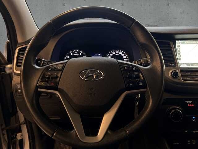Hyundai TUCSON 1.6 GDI SOKO Navi Klima RKam CarPlay PDC SHZ