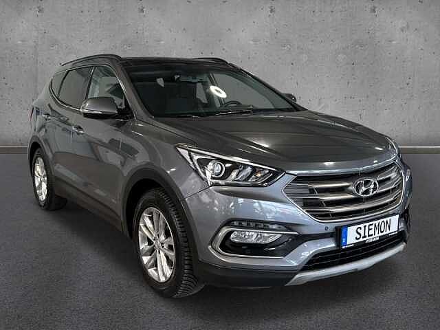 Hyundai SANTA FE 2.0 CRDi Family+ 7-Sitze Navi Pano AHK RKam PDC SHZ Allwetter