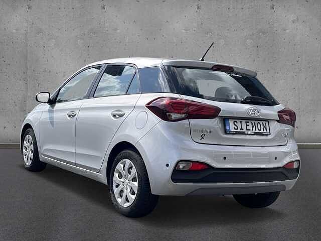 Hyundai i20 1.2 Select Klima PDC ZV Allwetter