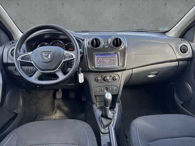 Dacia Sandero II 0.9 TCe90 Comfort Navi Klima Temp Bluetooth