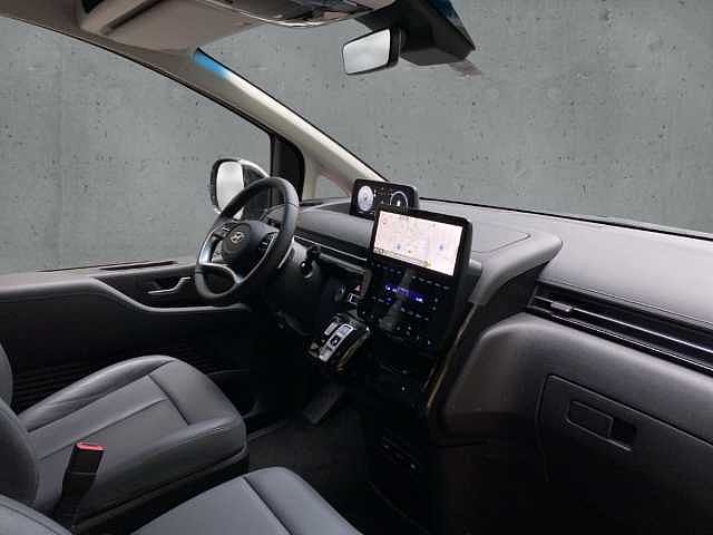 Hyundai STARIA 2.2 CRDi AT 4WD 9-Sitzer PRIME Parkpaket Navi digitales Cockpit Klimasitze