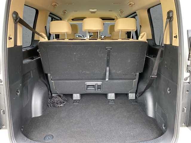 Hyundai STARIA 2.2 CRDi AT 2WD 9-Sitzer PRIME Parkpaket Navi digitales Cockpit Klimasitze