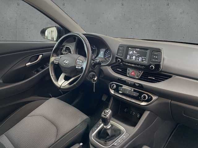 Hyundai i30cw 1.0T-GDI Family Klima GRA SHZ Bluetooth