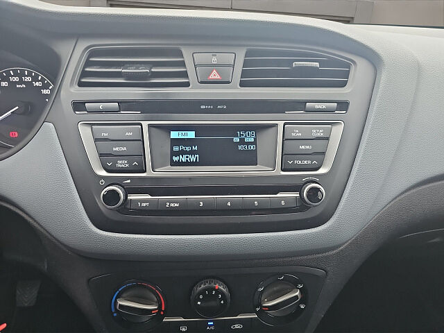 Hyundai i20 1.2 GO KLIMA RADIO-CD MP3 ZV