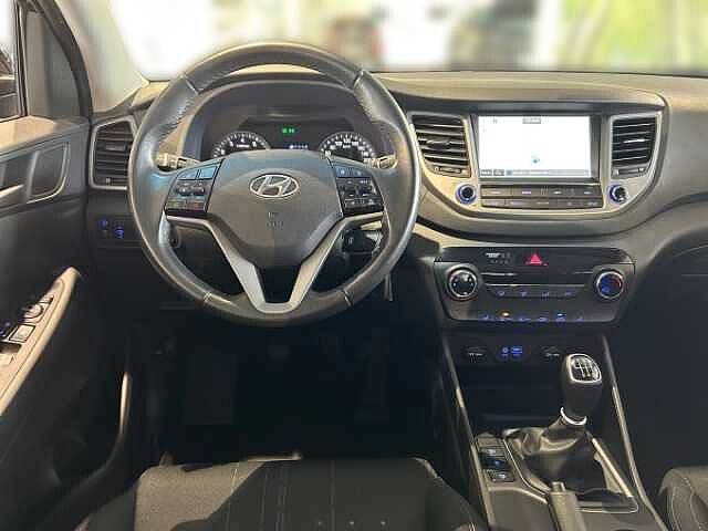 Hyundai TUCSON SoKo Navi EPH Sitzheizung Rückfahrkamera uvm.