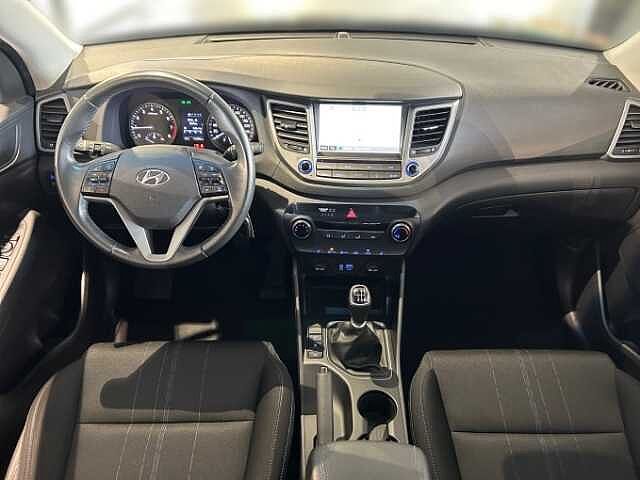 Hyundai TUCSON SoKo Navi EPH Sitzheizung Rückfahrkamera uvm.