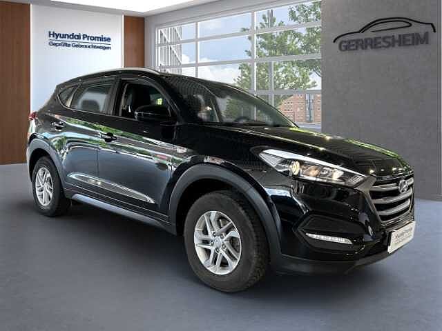 Hyundai TUCSON SoKo Navi EPH Sitzheizung Rückfahrkamera uvm.