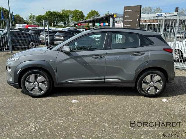 Hyundai KONA Basis 2WD EV 0.0*Bluetooth*Kamera*LED*CarPlay