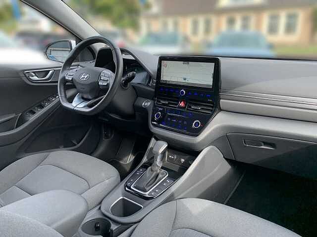 Hyundai IONIQ Plug-in Hybrid 1.6 GDI Advantage LED Navi SHZ