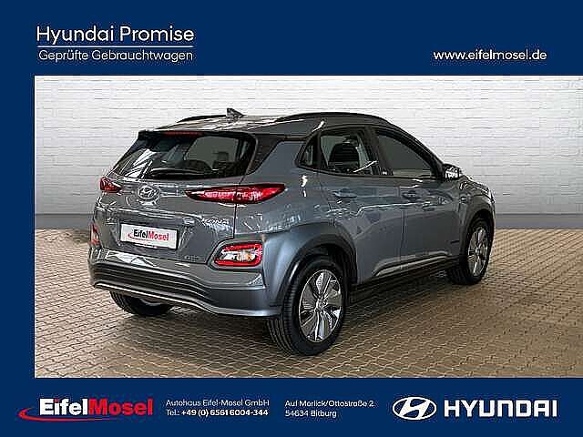 Hyundai KONA Elektro 2WD /SpurH/LM/KlimaA/PDC/AUT/KAM