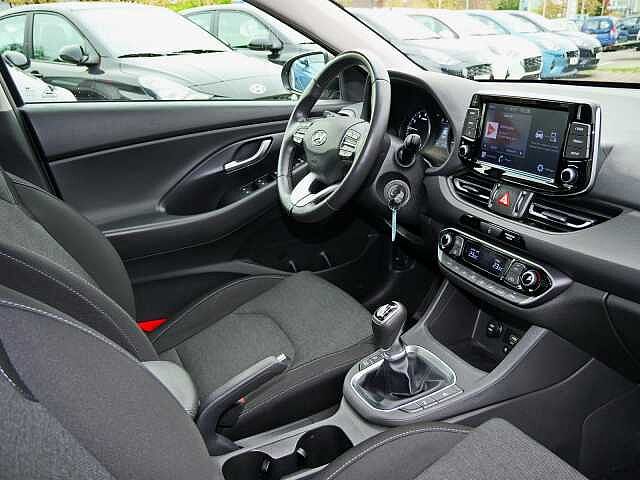 Hyundai i30 1.0 TGDI Trend Carplay Kamera Sitzheizung