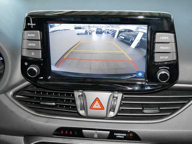 Hyundai i30 Kombi Kombi 1.0 T-GDI Select Carplay Kamera Sitzhe