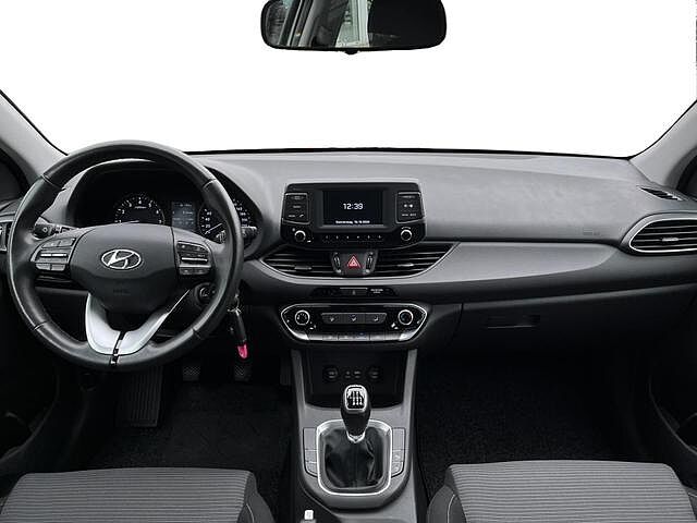 Hyundai i30 Kombi Select 1.4 M/T 1.4