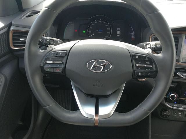 Hyundai IONIQ EV 28kWh Premium A/T 88kW (120PS), Au...
