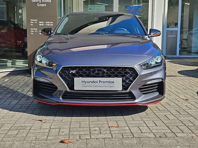 Hyundai i30 Fastback N Fastback N Perform. 2.0 T-GDI Komfort-, Navi-Paket