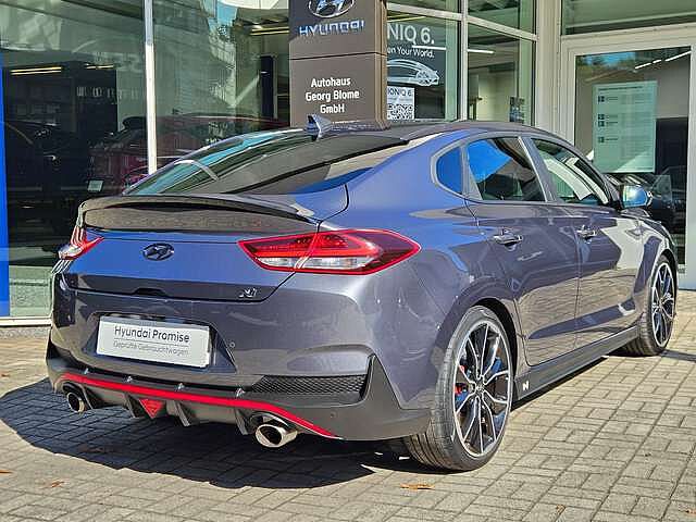 Hyundai i30 Fastback N Fastback N Perform. 2.0 T-GDI Komfort-, Navi-Paket