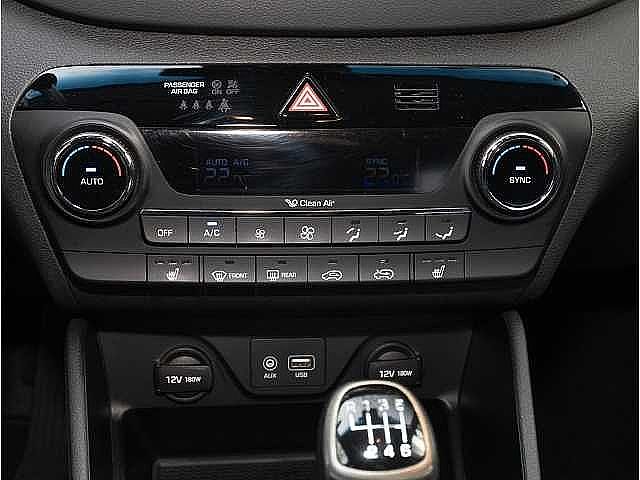 Hyundai TUCSON Tucson 1.6 GDI 2WD PDC Navi SHZ Rückfahrkamera Bluetooth