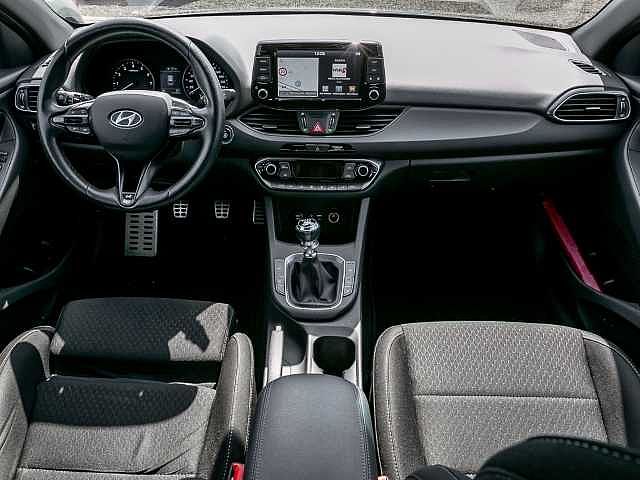 Hyundai i30 N N Line -Navi-Keyless-Rückfahrkam.-Fernlichtass.-LED-hinten-LED-Tagfahrlicht-