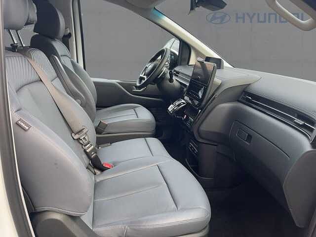 Hyundai STARIA PRIME 9-Sitzer PANODACH *Navi*CARPLAY*