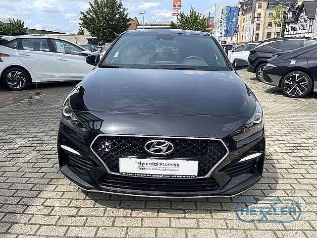 Hyundai i30 N N-LINE Navi Apple CarPlay Android Auto DAB SHZ LenkradHZG Klima Lederlenkrad Spe