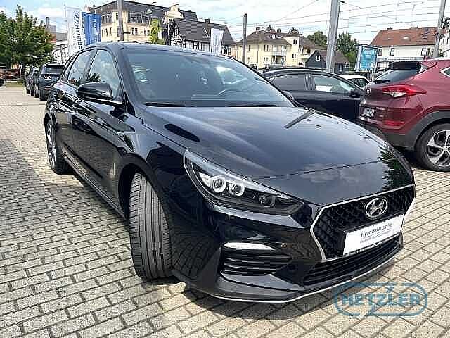 Hyundai i30 N N-LINE Navi Apple CarPlay Android Auto DAB SHZ LenkradHZG Klima Lederlenkrad Spe