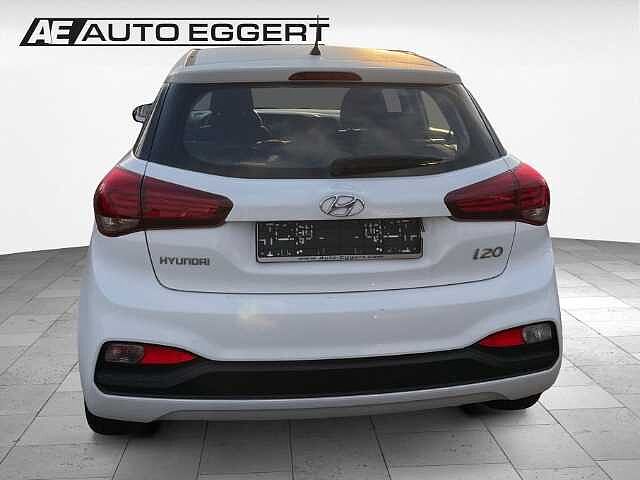 Hyundai i20 Select EU6d-T New 5-Türer Facelift 1.2 B Benzin M T 84PS S