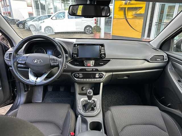 Hyundai i30cw Trend 1.6 CRDi EU6d-T Navi LED Apple CarPlay Android Auto Fahrerprofil DAB SHZ