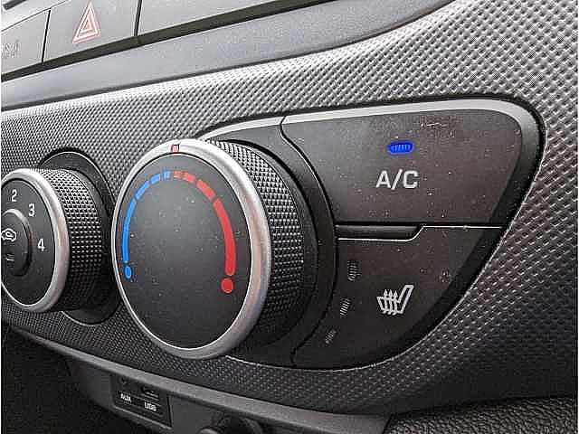 Hyundai i10 Trend 1.0 SHZ LenkradHZG Alarm Temp Speedlimiter Klima el.SP Spieg. beheizbar