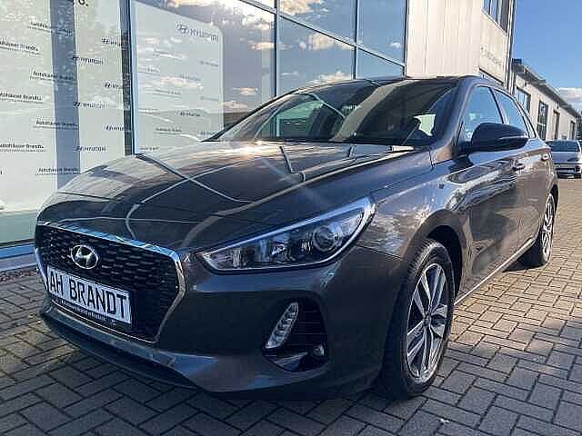 Hyundai i30 Trend 1.6 CRDi Navigation/Alu/Klima/Sitzheizung