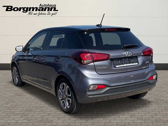 Hyundai i20 YES! Plus 1.2 Rückfahrkamera - Sitzheizung - Navi