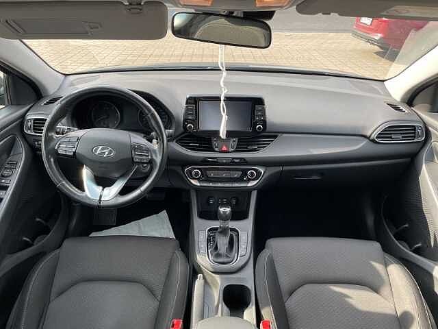 Hyundai i30cw Trend 1.6 CRDi Automatik - Navi - Sitzheizung - Tempomat