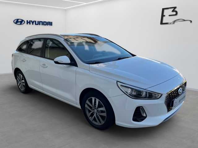 Hyundai i30cw 1.0 Turbo M/T Family Plus Panoramadach