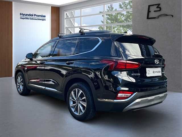 Hyundai SANTA FE 2.4 GDI 4WD 6-AT Style Panorama-Schiebedach