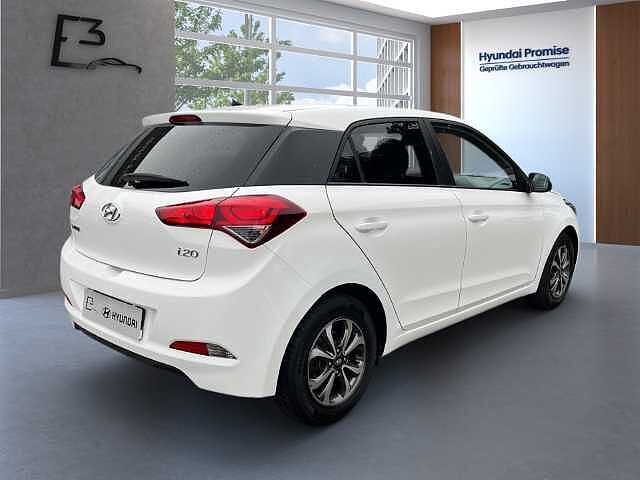 Hyundai i20 1.2 5-M/T Sondermodell Passion