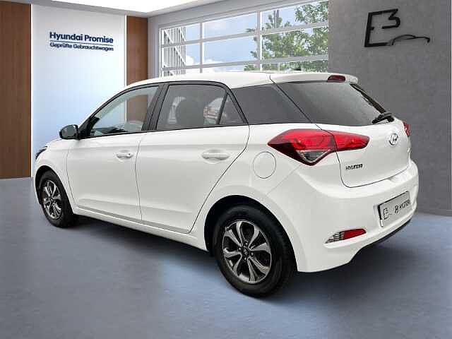 Hyundai i20 1.2 5-M/T Sondermodell Passion